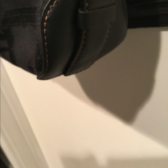 Etienne Aigner Crossbody purse/bag - Picture 3 of 4